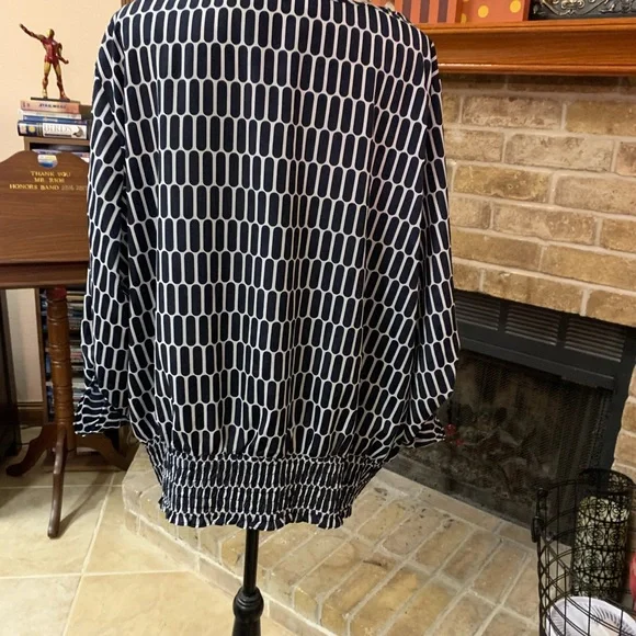 Michael Kors Blouse - Picture 3 of 9